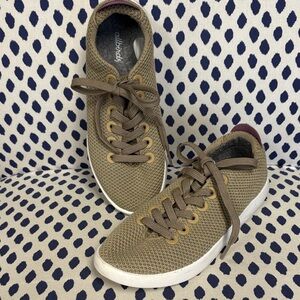 Allbirds Khaki Green Tree Piper Shoes Size 8